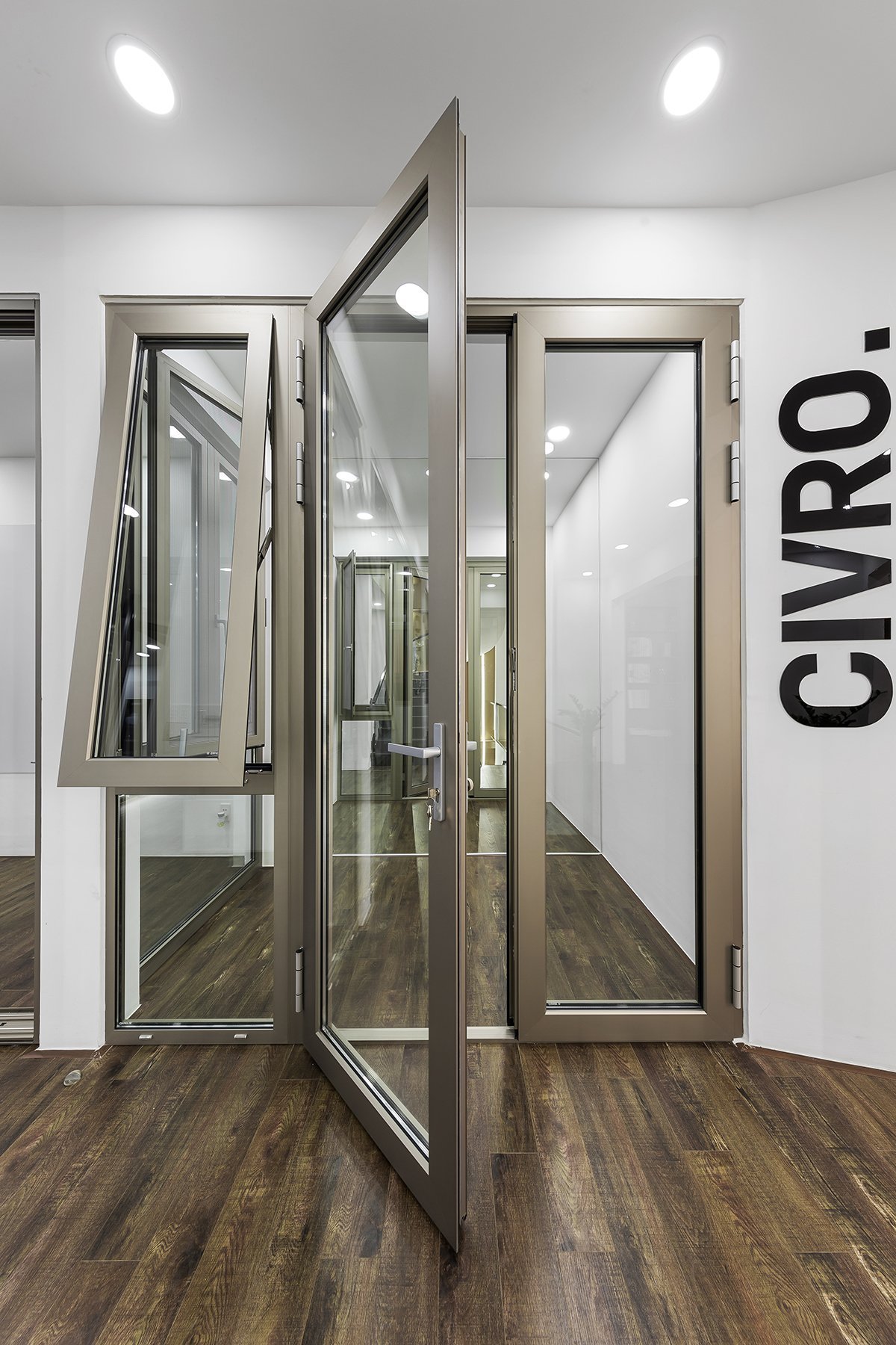 Cửa nhôm Civro mở hất